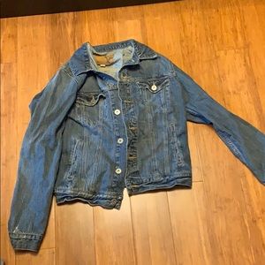 Women’s jean jacket